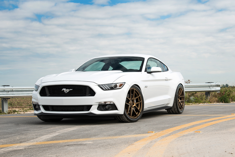 Ford-Mustang-Velgen+Wheels-Automotive